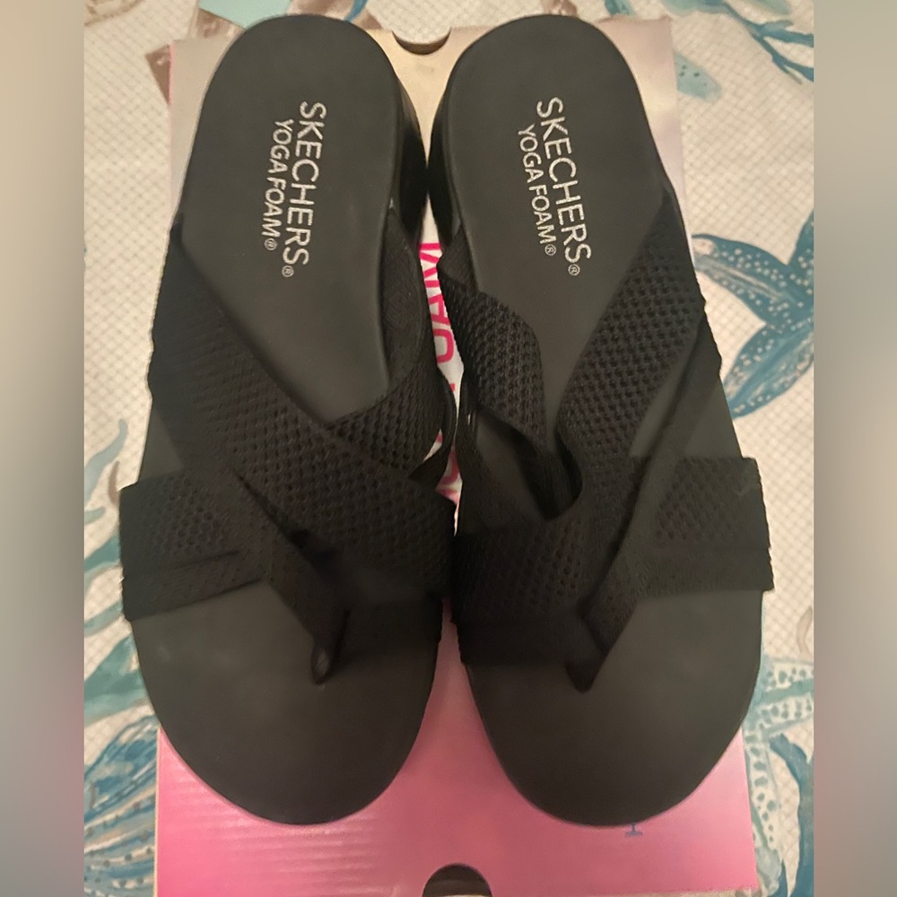 Skechers Black Vegan Slides